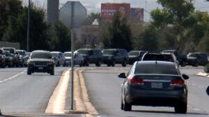 Borderland residents facing long wait times to cross to El Paso