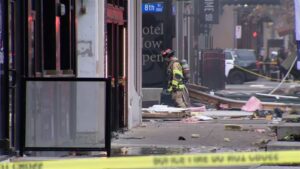Explosion in downtown Fort Worth, Texas, leaves at least 11 injured